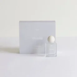 Floating -Perfume Store FloatingbyLiis